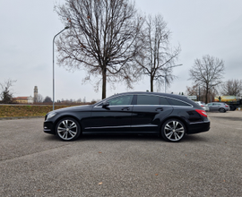 Mercedes cls shooting brake 204cv turbo diesel