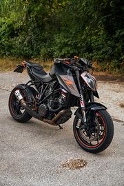 KTM Superduke 1290