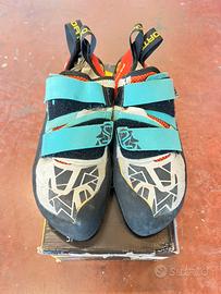 Scarpa arrampicata