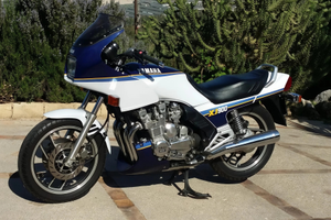 Yamaha XJ 900