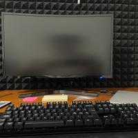 MONITOR GAMING SCHERMO CURVO SAMSUNG 27 Pollici