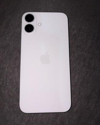 Iphone 16 plus batteria %100