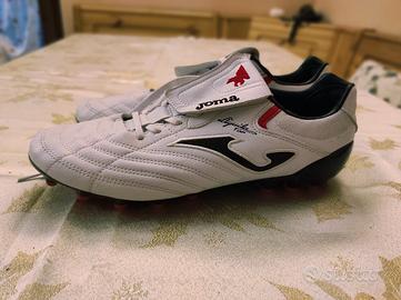 joma Aguila top