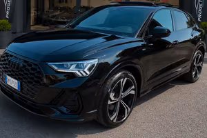 AUDI Q3 150cv Quattro Sportback Sline Edition 