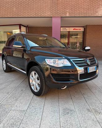 Volkswagen Touareg 2.5 R5 TDI DPF tiptronic Style
