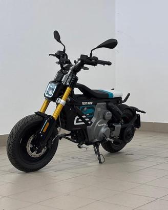 BMW CE 02 11kw Abs