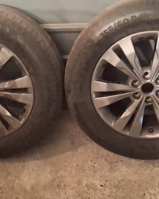 Gomme e cerchi in lega Mercedes X