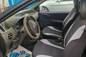 Fiat punto 1200 benzina anno 2003
