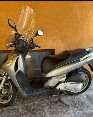 Sh150 honda