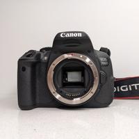 Digitale Reflex Canon 700D - come nuova