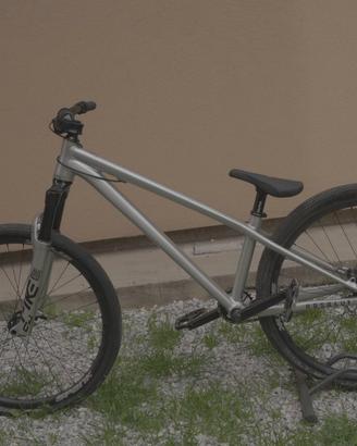 Dirt bike Commencal Absolut R 2021 Polar Silver 26