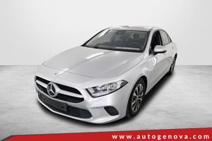 MERCEDES-BENZ A 180D SEDAN 116CV AUTOMATIC BUSINES