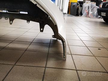 paraurti ant toyota land cruiser 2023