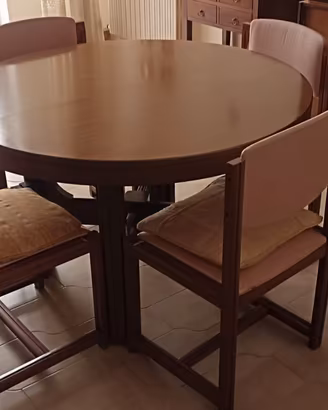 Tavolo tondo