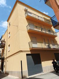 Appartamento semiarredato