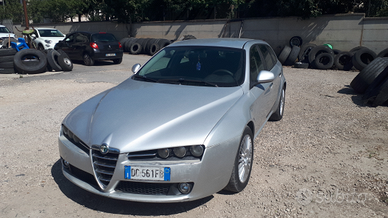 Alfa 159