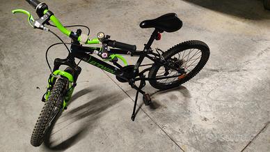 Bicicletta B-Twin Racing Boy 500 con ruota da 20"