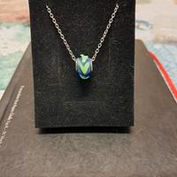 charm in vetro di Murano con Catenina in acciaio 