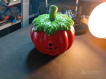 Pomodoro di porcellana porta aglio