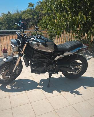 Benelli Leoncino 800 Trail