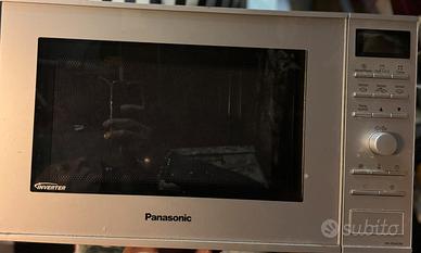Micronde Panasonic inverter NN -GD462M