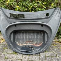 Bagaglio anteriore Tesla 3