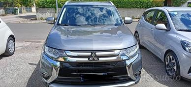 mitsubishi outlander instyle 4x4