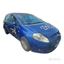 Ricambi usati Fiat Punto 2.0 D del 2007; 199A2000