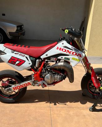 HONDA CR 85r