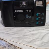 macchina fotografica Konica MT-100 vintage 