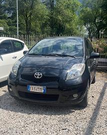 Toyota Yaris 1.0 5 porte Sol