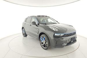 Lynk & Co 01 PHEV
