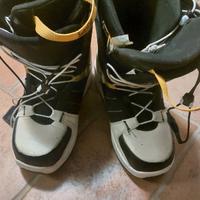 scarponi snowboard numero 35 ragazza  bambino