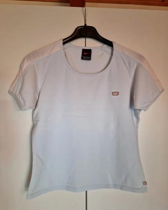 T-shirt Nike, tshirt, maglietta sportiva donna
