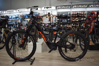 N° 42 KTM Macina Kapoho 7971 Ex Nolo: 2366 Km