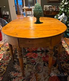 Tavolo antico siciliano rotondo allungabile