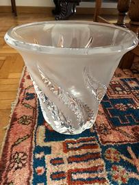 R. Lalique. Vaso in cristallo  "Lobelia"