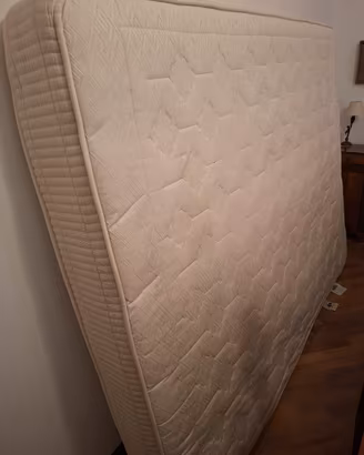 materasso 155x200 usato