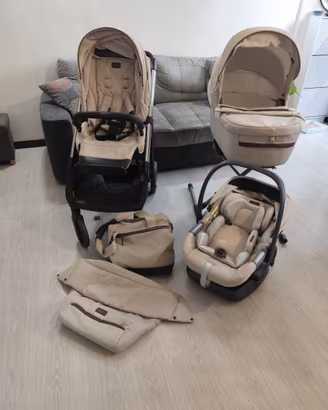 Trio Inglesina Aptica