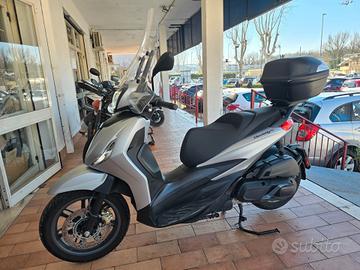 Piaggio Beverly 400 HPE S UNIPRO 11.2024