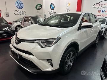 Toyota RAV 4 RAV4 2.0 D-4D 2WD Style White Ed.