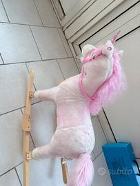 Cavallo a dondolo