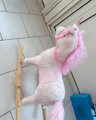 Cavallo a dondolo