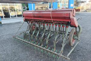 seminatrice Nodet per grano o erba medica