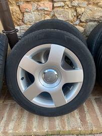 Set di cerchi in lega Audi