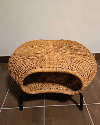 pouf in vimini da terrazzo