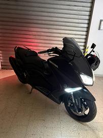 Yamaha Tmax 530