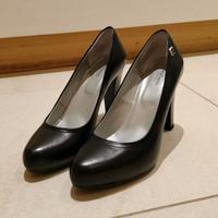 Decollete nere Nero Giardini