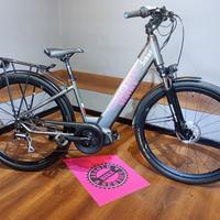 E-Bike- Trekking BIKEL  B-City  Motore OLI 