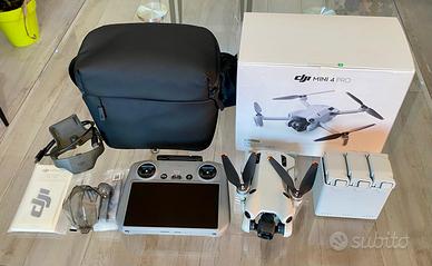 DJI Mini 4 Pro Combo RC2 come nuovo poche cariche